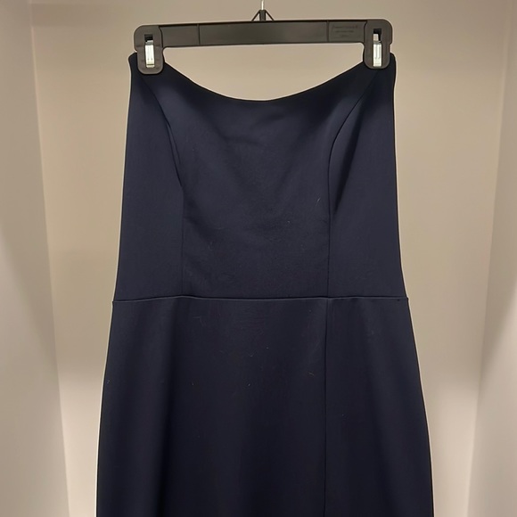 AQUA Strapless Gown in Navy from Bloomingdale’s - Picture 4 of 8